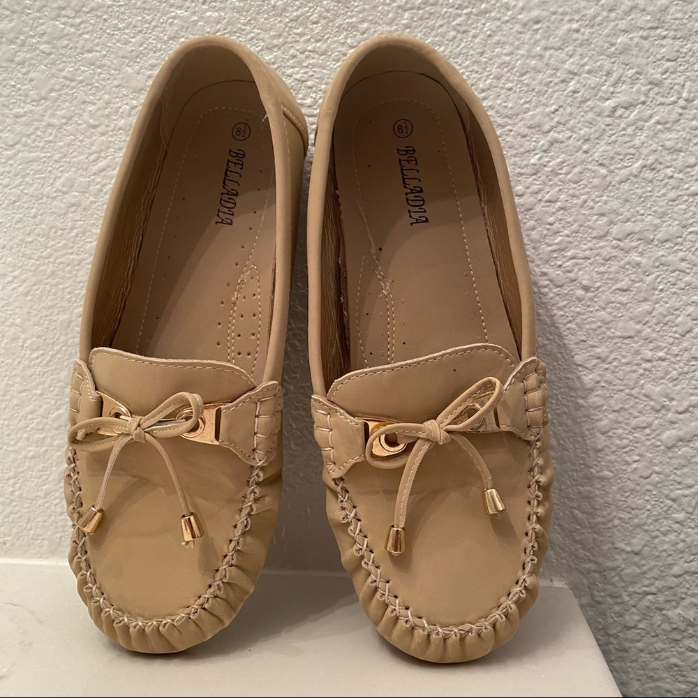 Belladia Tan Loafers